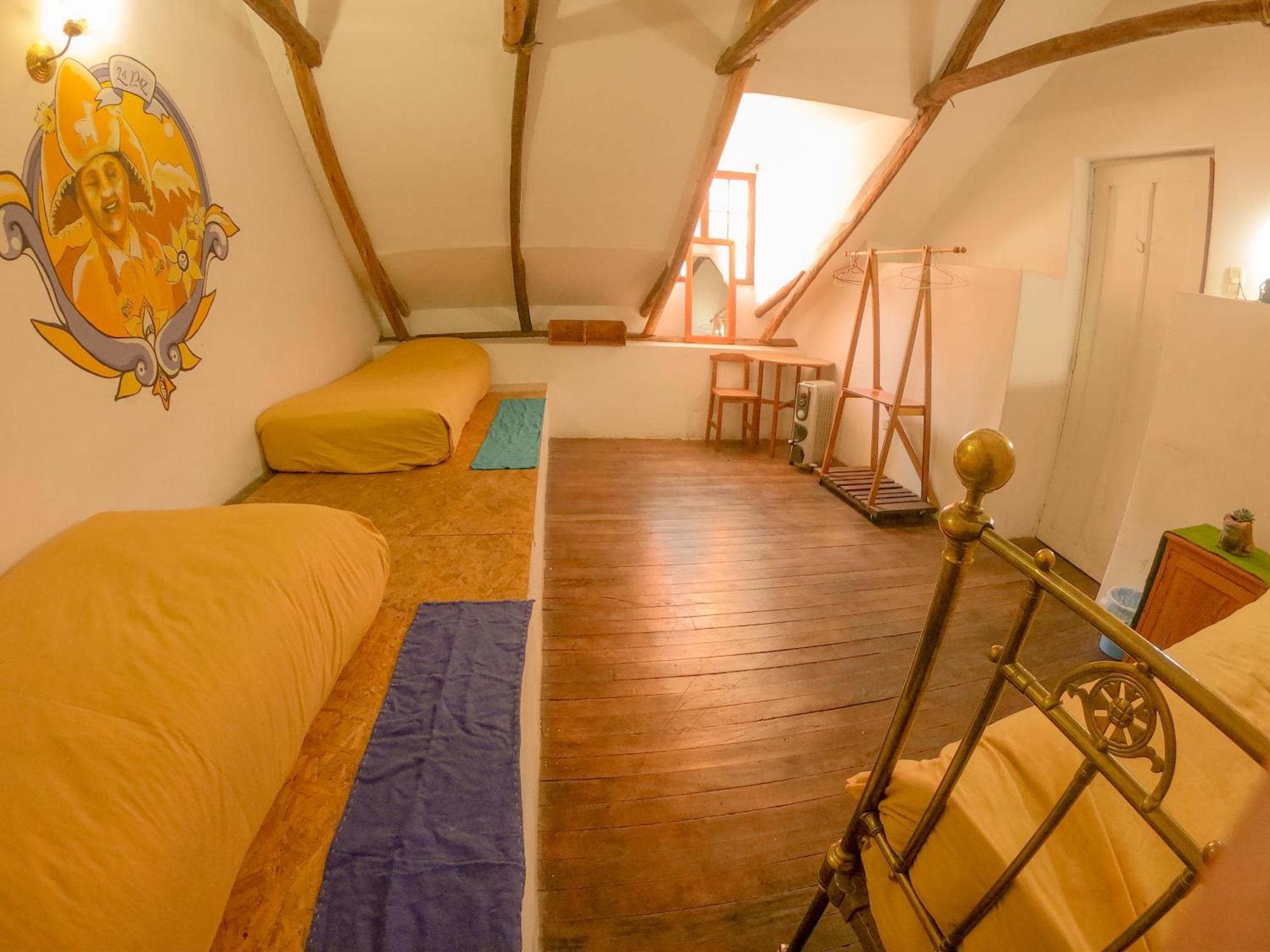 Auberge de jeunesse Anata *